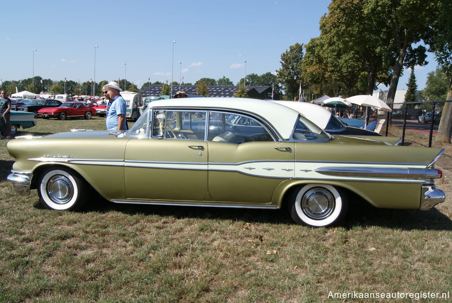 Pontiac Star Chief uit 1957